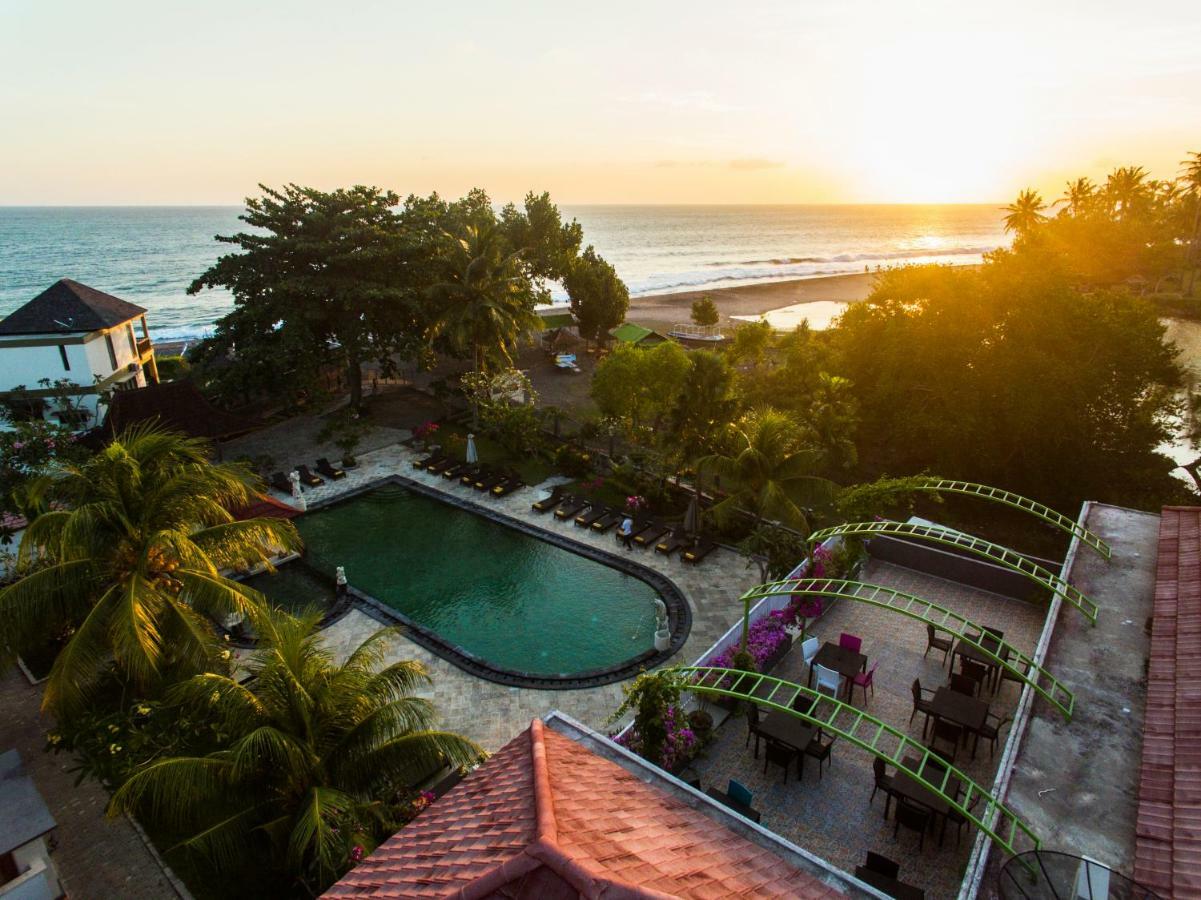 Puri Saron Senggigi Hotel Exterior foto